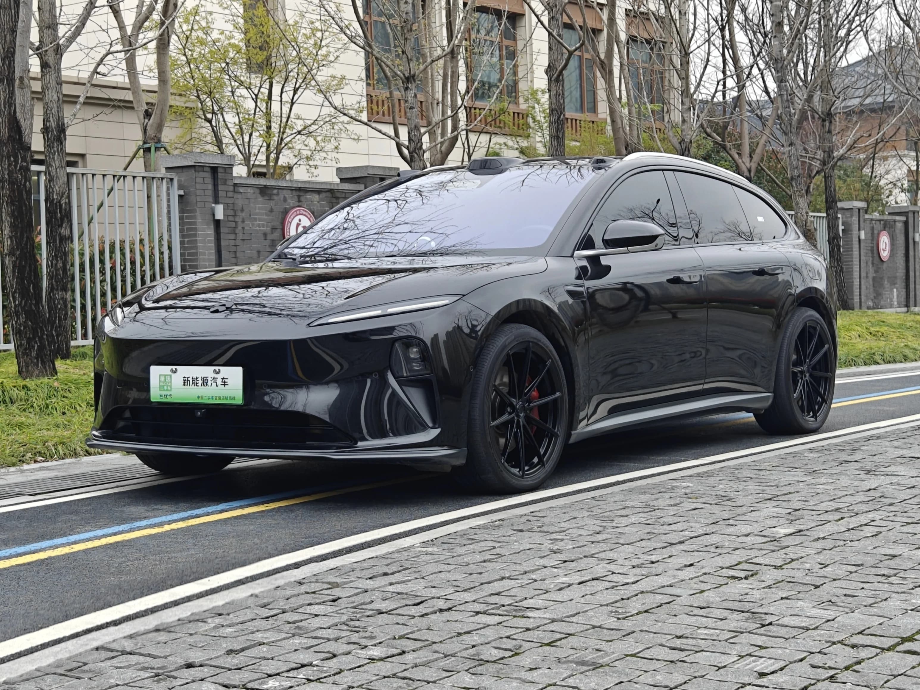 蔚来 ET5T 2024款 75 kWh Touring