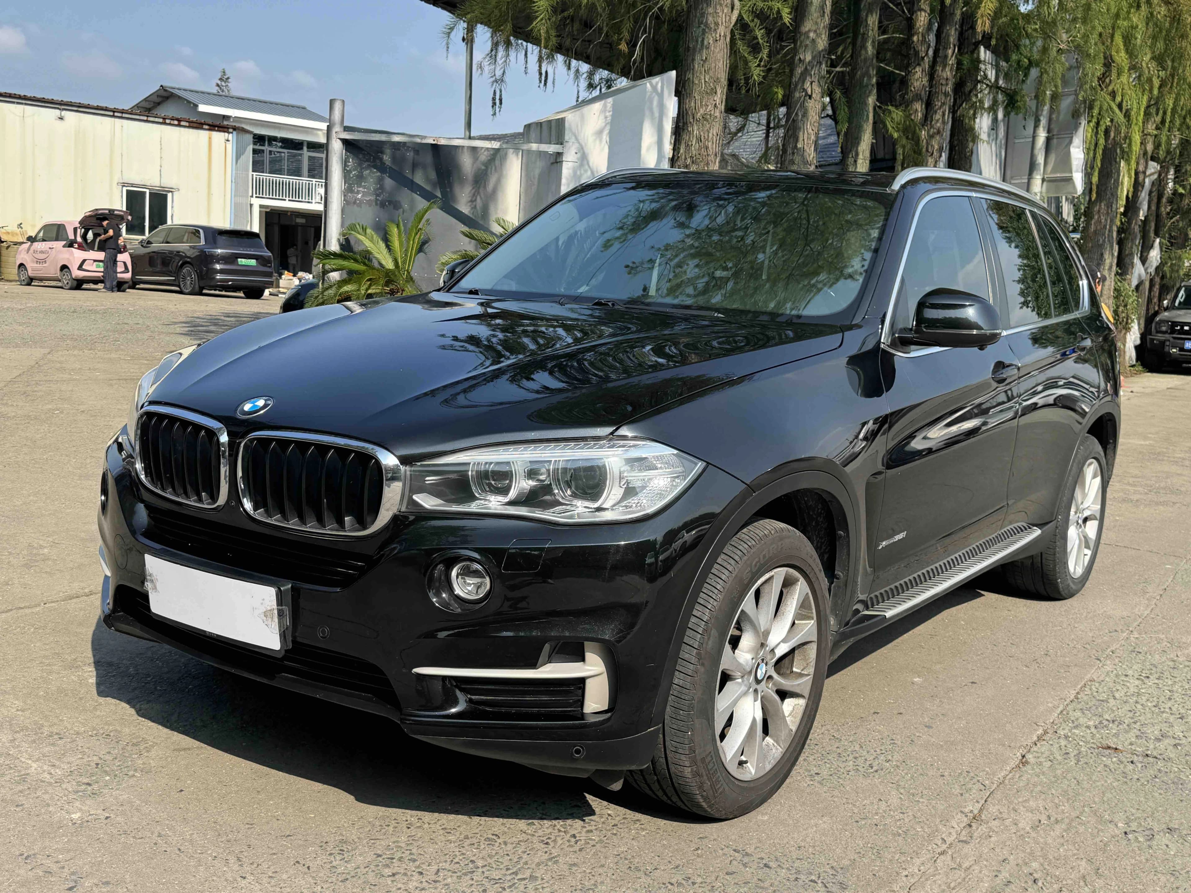 BMW X5 (Import) 2014 X5 xDrive35i Elegance Edition