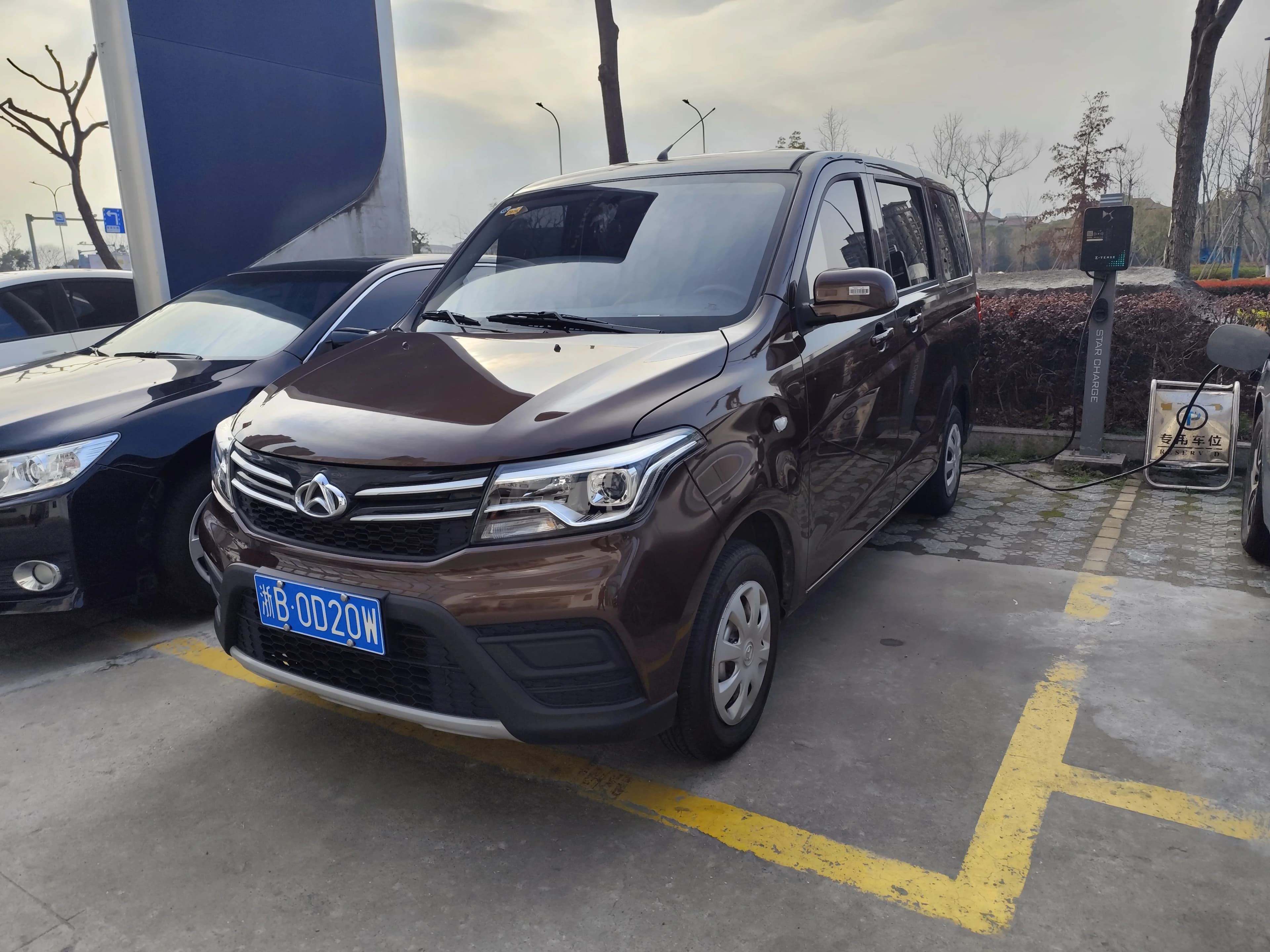 长安凯程 长安凯程欧诺 S 2021款 1.5L欧诺S智享版单蒸空调客车JL473QG