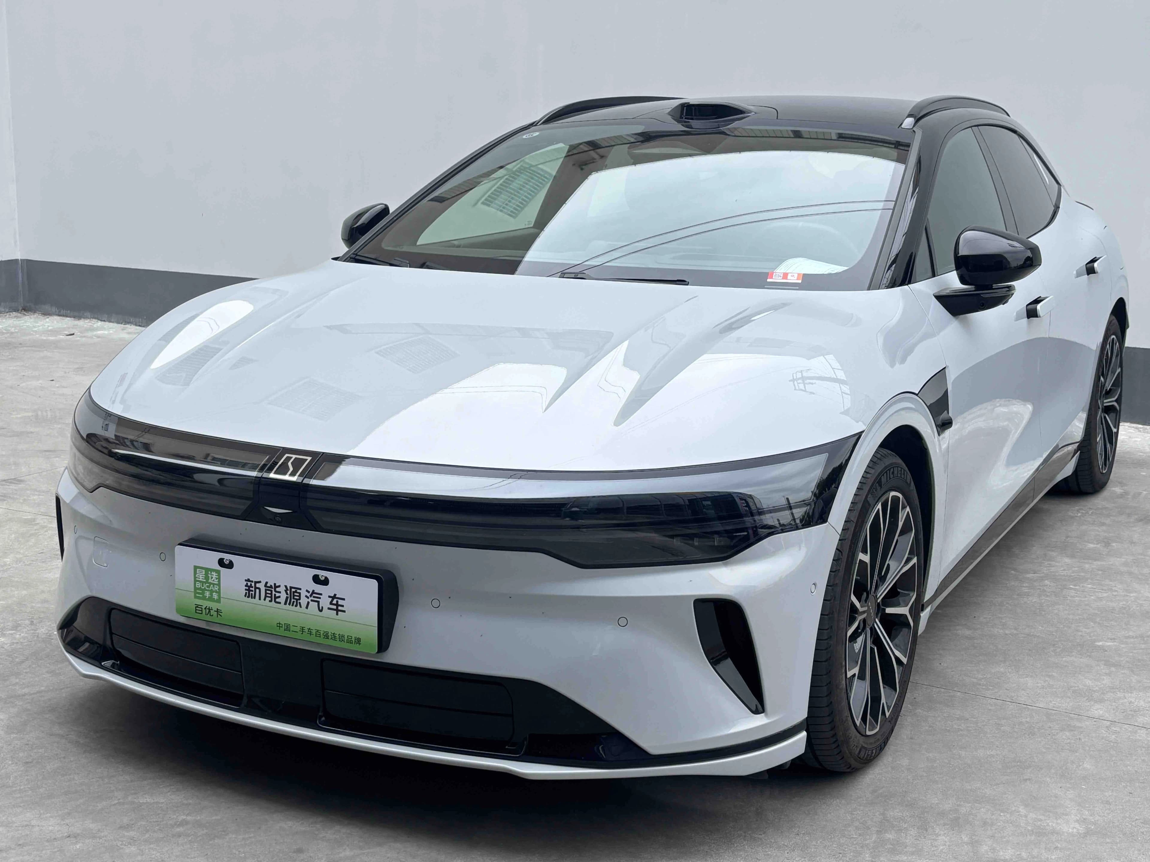 Zeekr 007 2025 AWDSmart Drive 75kWh
