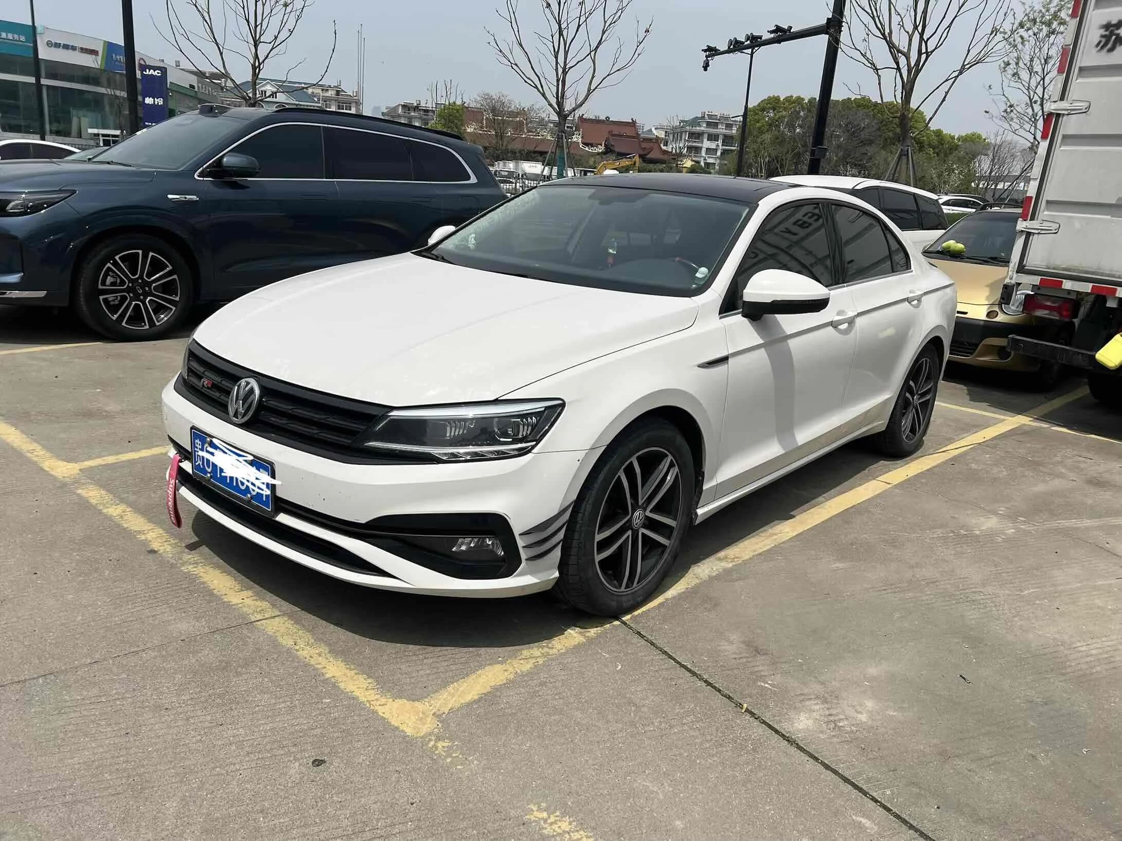 大众 凌渡 2021款 改款 280TSI DSG舒适版