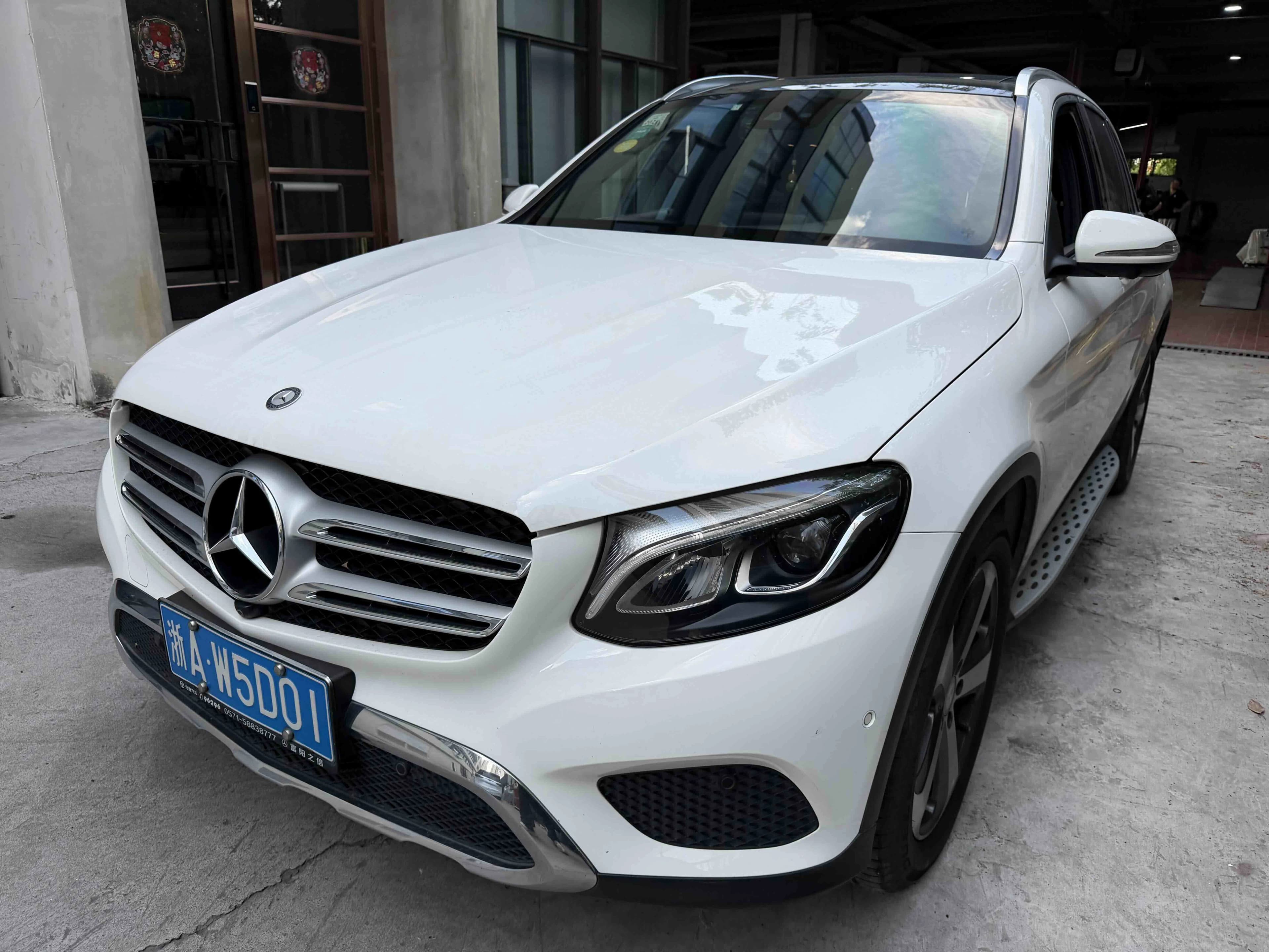 Mercedes-Benz GLC 2016 -Class GLC 260 4MATIC Luxury