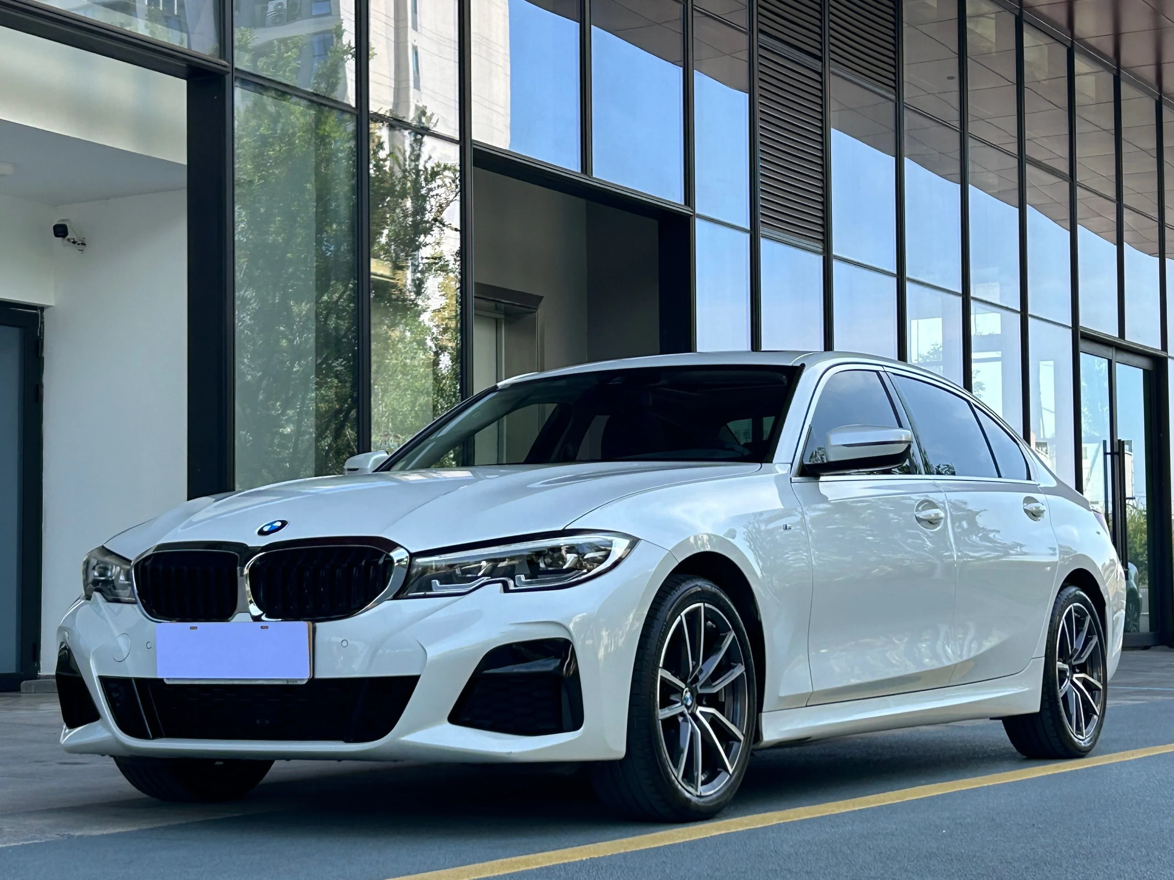 BMW 3 Series 2022 325Li MM Sport