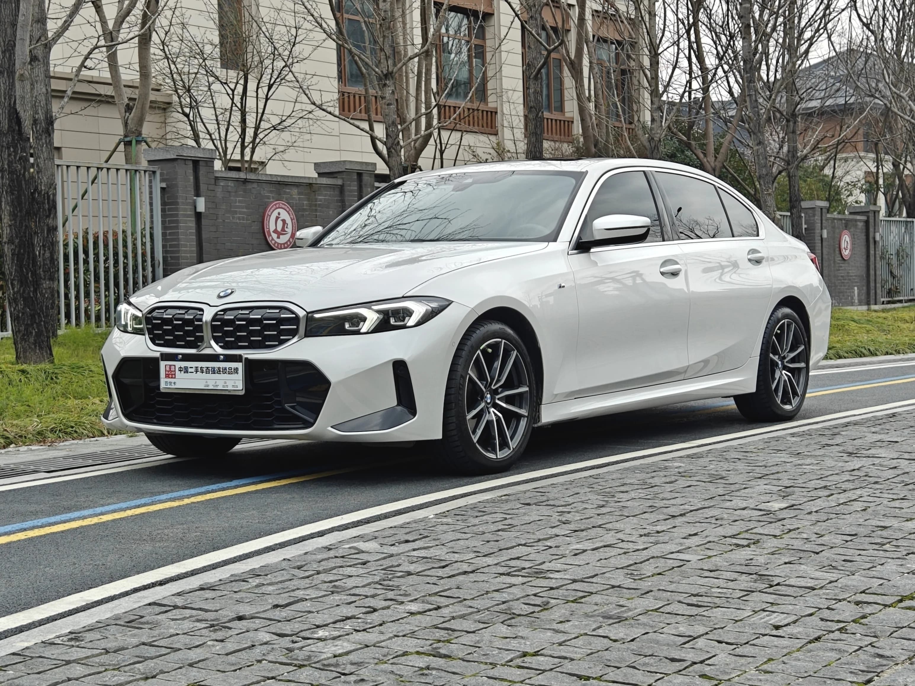 BMW 3 Series 2023 325Li MM Sport
