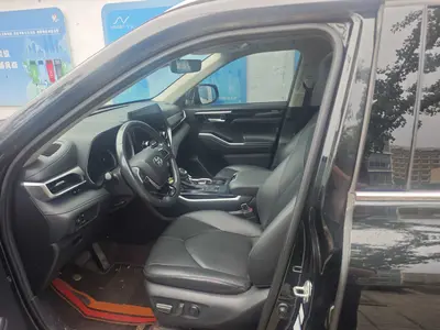Toyota Highlander 2022 Hybrid 2.5L AWDPremium 7-Seat