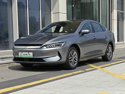 比亚迪 秦PLUS 2024款 荣耀版 EV 420KM领先型