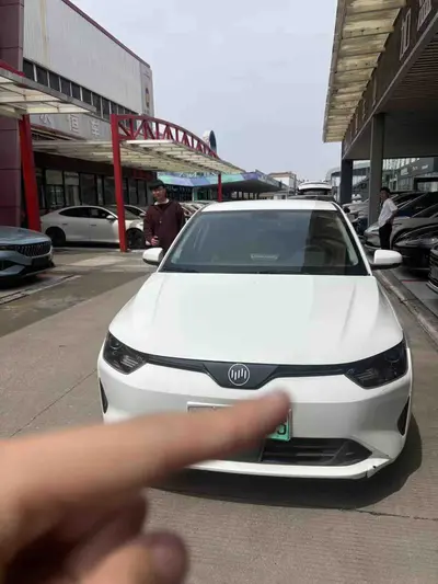 威马汽车 威马E5 2021款 改款 500 即客行