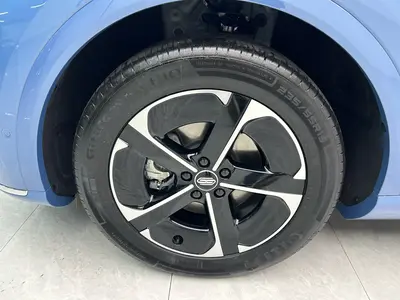 鸿蒙智行 尚界H5 2025款 增程 Max