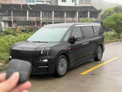 极氪 009 2022款 WE版