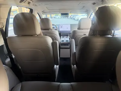 Li Auto i8 2025 Standard