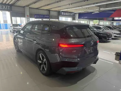 BMW iX 2022 xDrive40