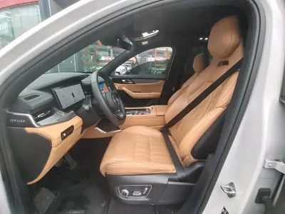 领克 09 EM-P 2023款 09新能源 2.0TD EM-P 远航版PM 六座