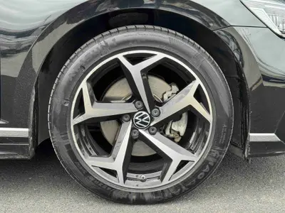 大众 迈腾 2023款 200万辆纪念版 330TSI DSG豪华型