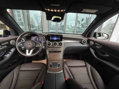 Mercedes-Benz GLC 2022 -Class Facelift GLC 300 L 4MATIC Luxury