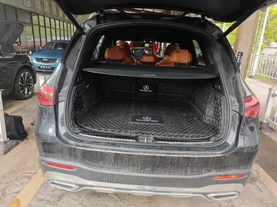 奔驰 GLC 2023款 级 改款 GLC 260 L 4MATIC 动感型 5座