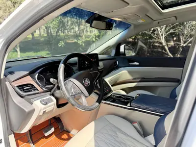 别克 GL8 2020款 陆上公务舱 652T 豪华型 国VI