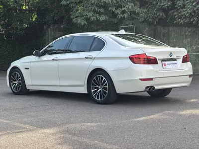 BMW 5 Series 2017 525Li Luxury Design Pack